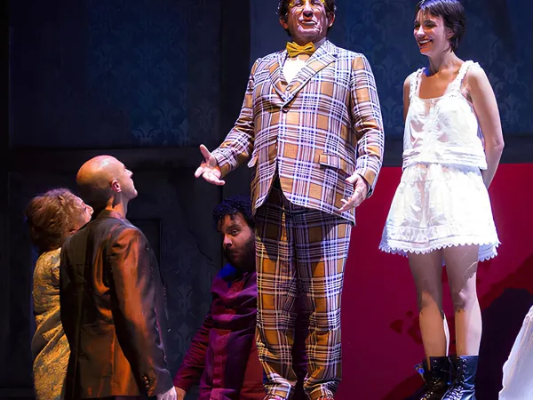 “Gli innamorati” al Teatro Secci