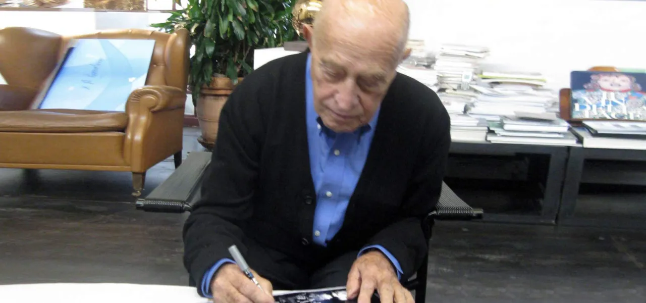 Arnaldo Pomodoro, scultore e maestro arte contemporanea