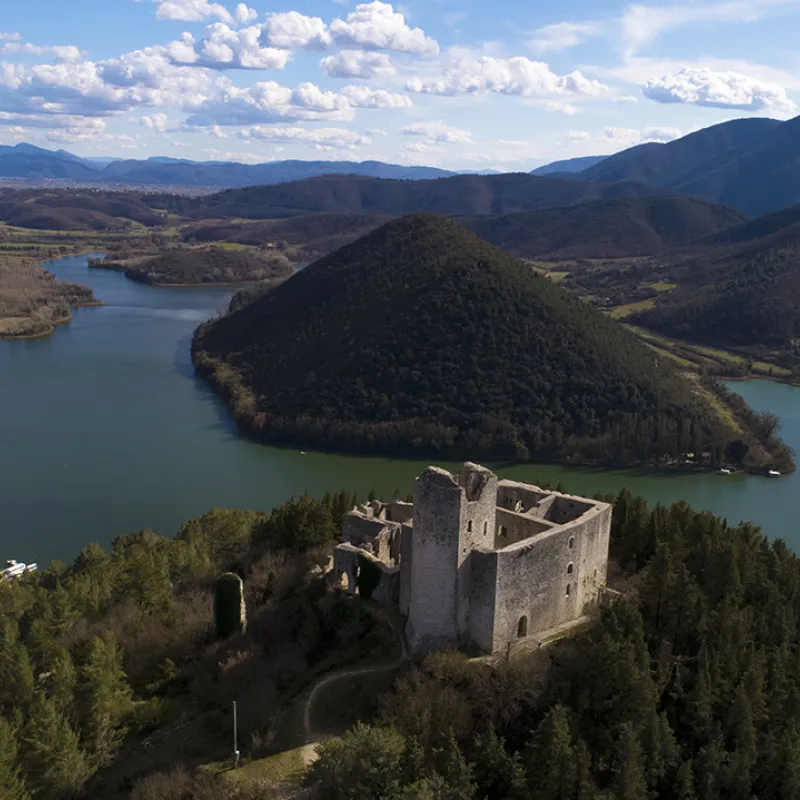 The fortress of Piediluco